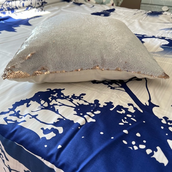 Reversible Sequin Pillow - Picture 8 of 12